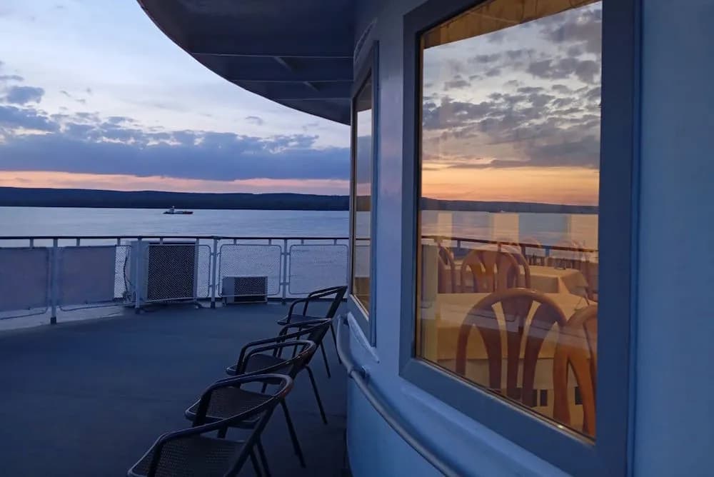 Вид на реку с борта теплохода