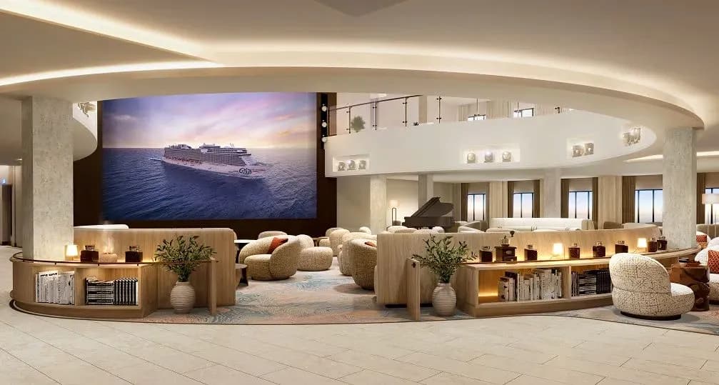 Лайнер Aroya. Интерьеры