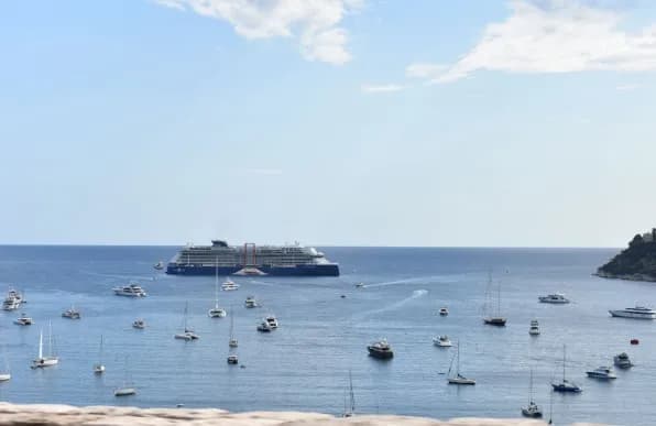 Горящий круиз: как поймать лучшее предложение и уйти в море дешевле