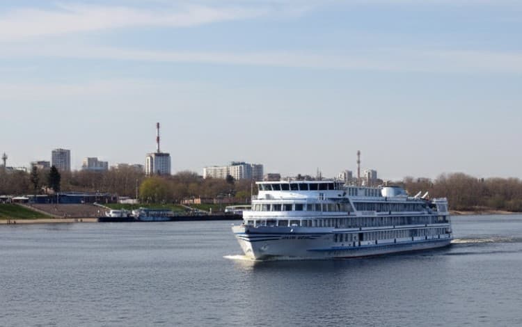 Куда поехать отдыхать в апреле 2026 в России