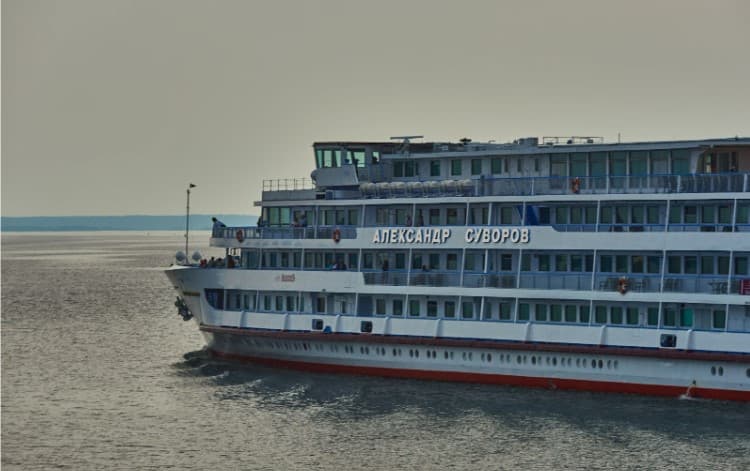 Как выбрать теплоход — практическое руководство для вашего следующего круиза