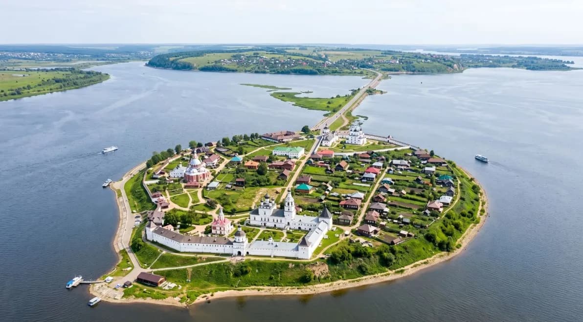 Остров-град Свияжск: маленькое путешествие в большую историю