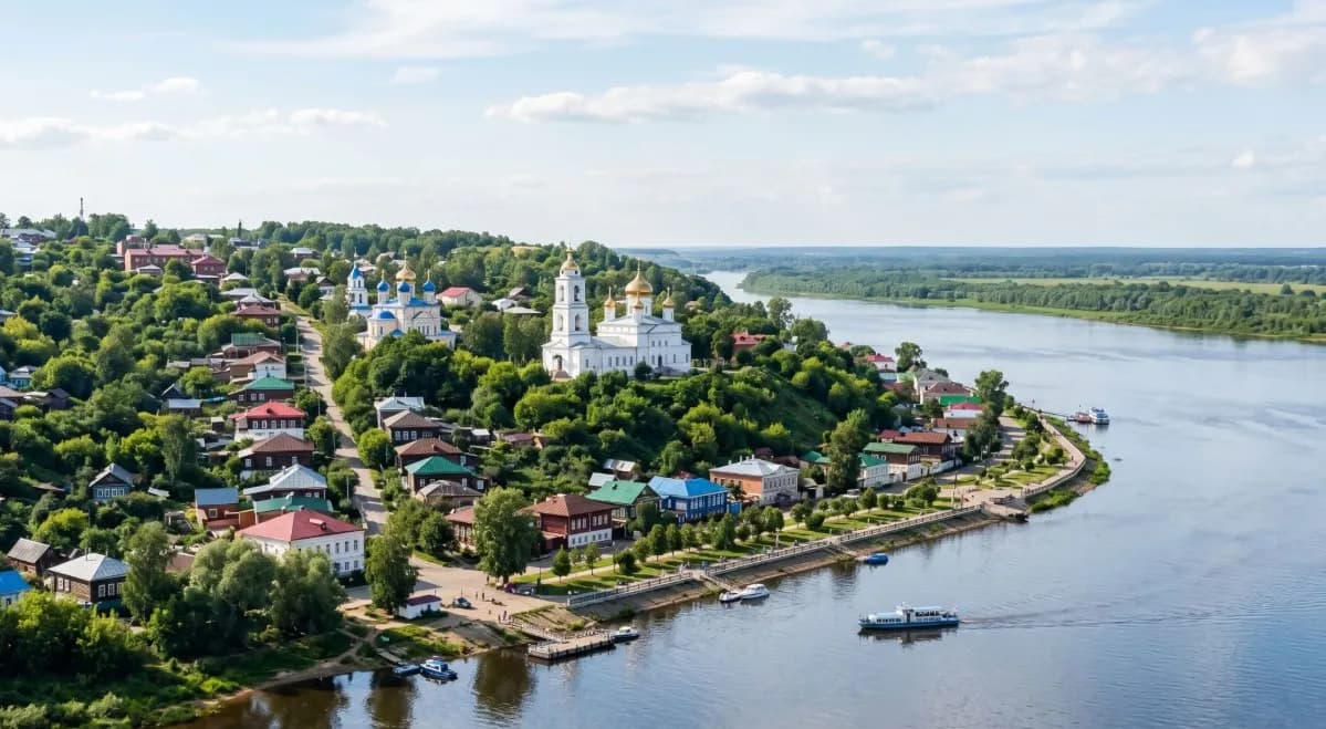 Первое впечатление: берег, холмы и старые улицы