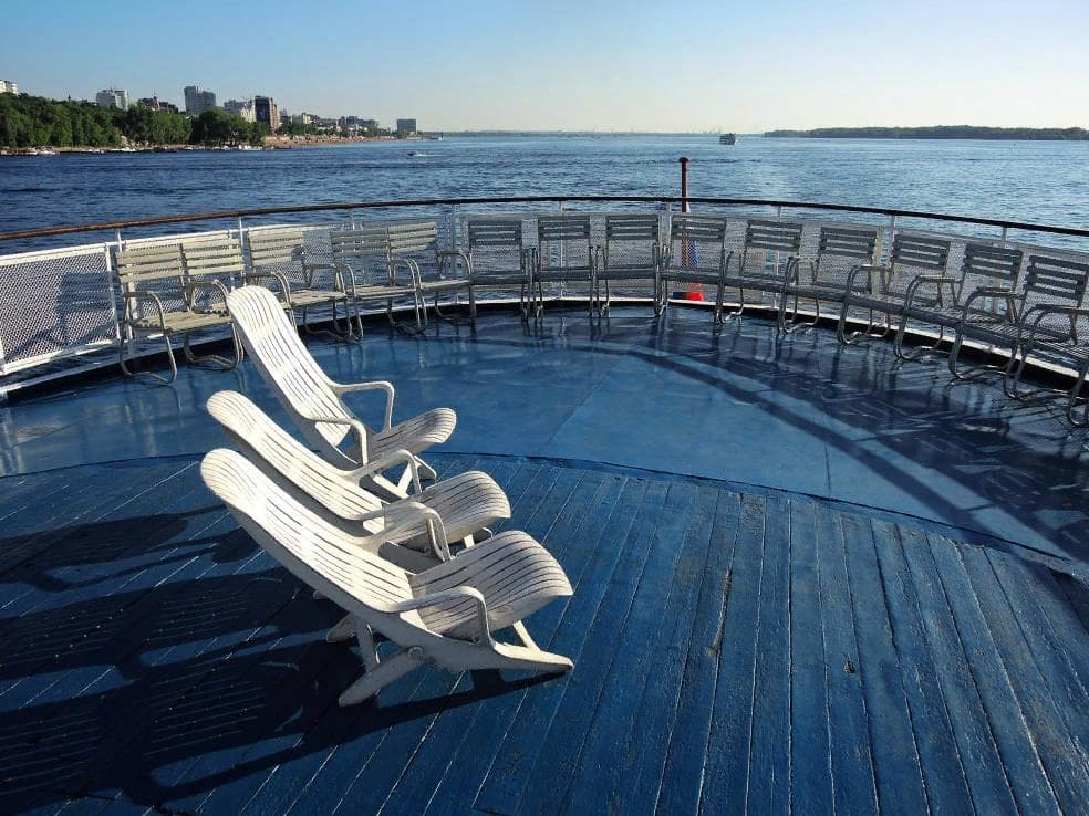 Солярий на шлюпочной палубе Теплохода А.И. Герцен