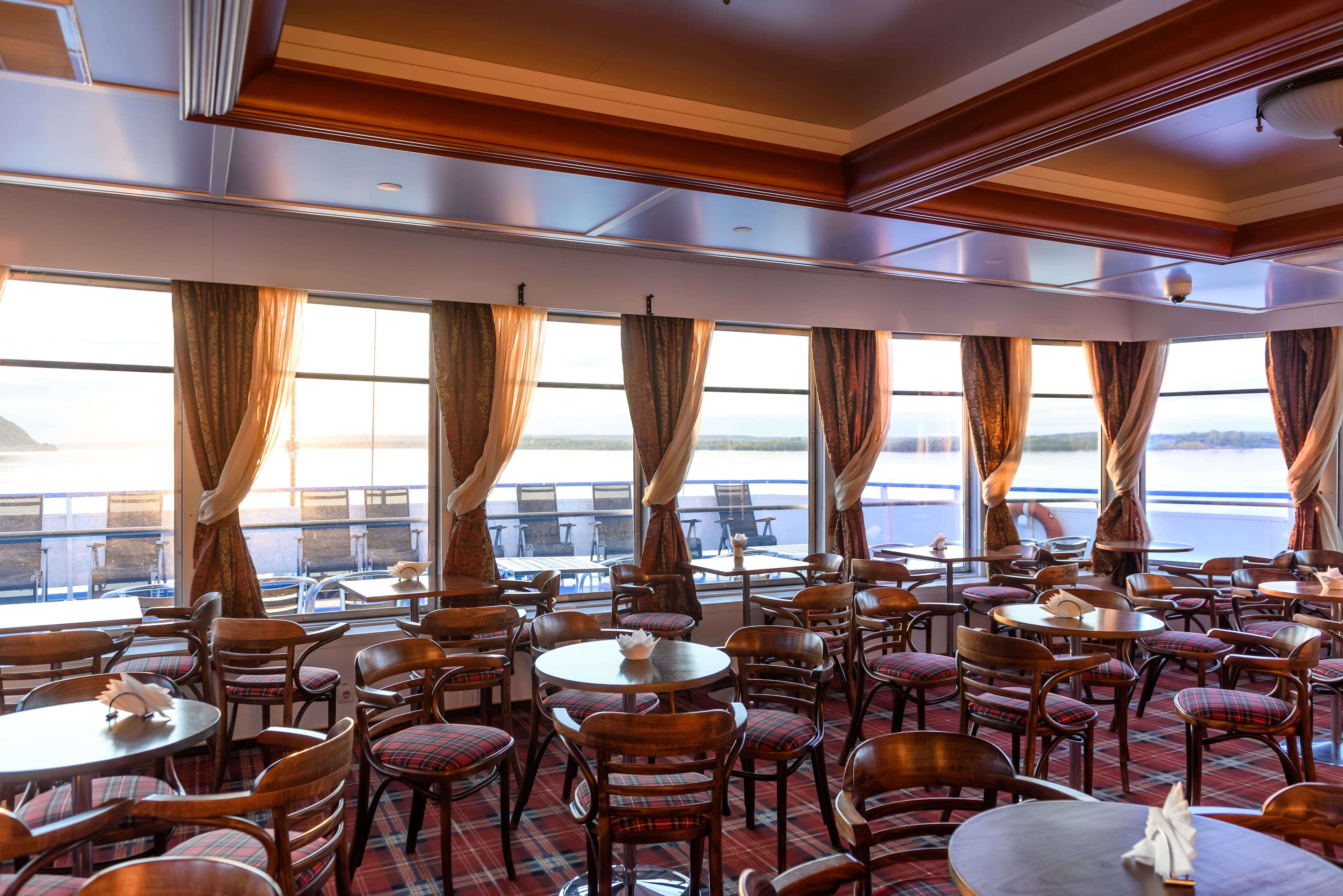 Картинка круиза