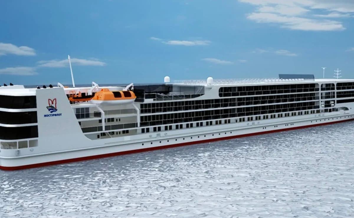 Лайнер Петр Великий Теплохода Петр Великий