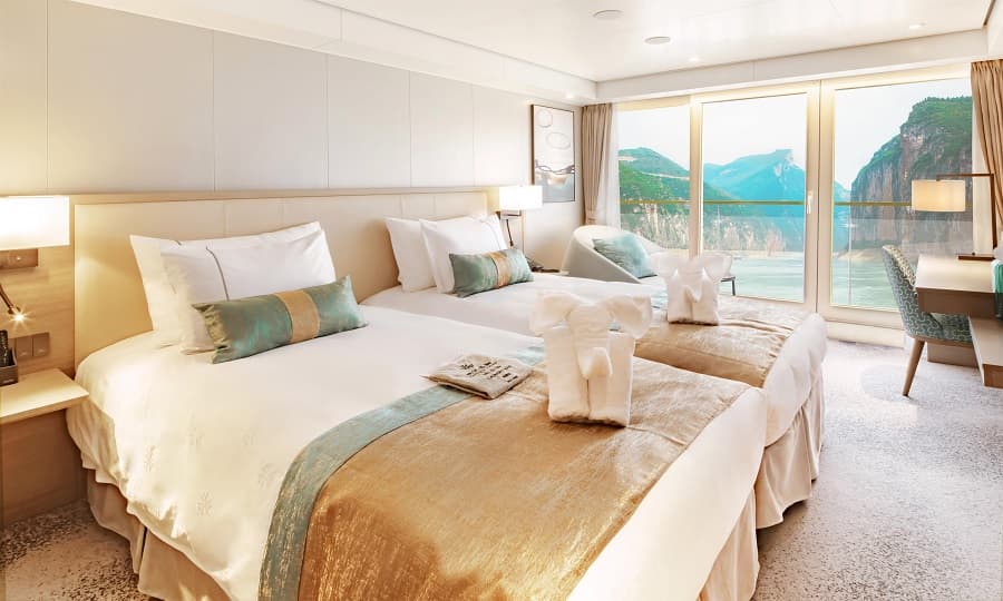 Каюта делюкс Теплохода Century Glory