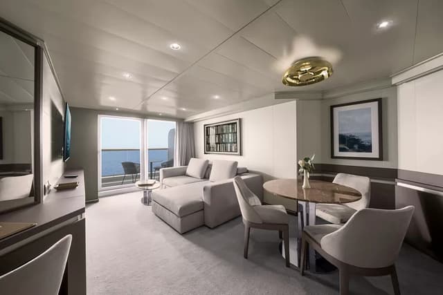 Grand Penthouse (GP)