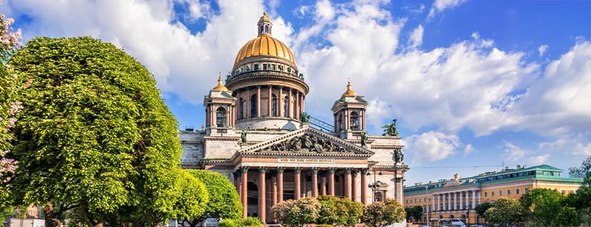 из Санкт-Петербурга