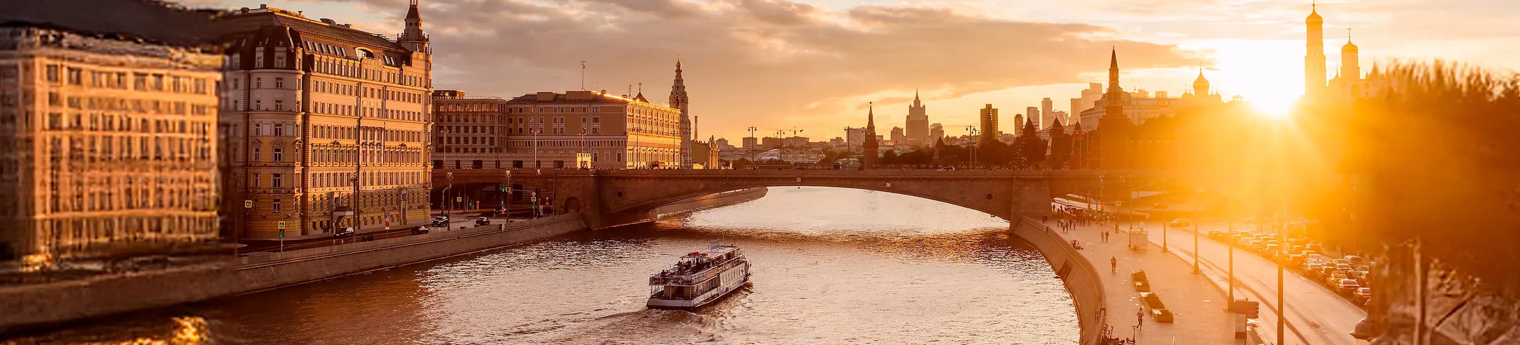 Речные круизы в Москву
