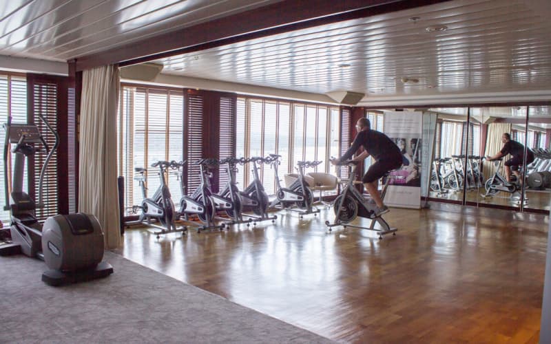  Лайнера Azamara Pursuit 