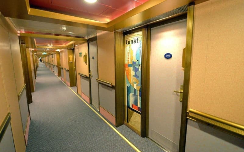  Лайнера Silver Explorer