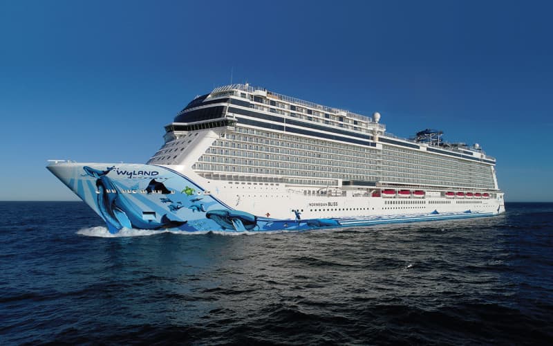 лайнер Norwegian Bliss