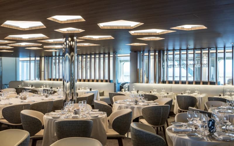 Ресторан Лайнера Le Commandant Charcot
