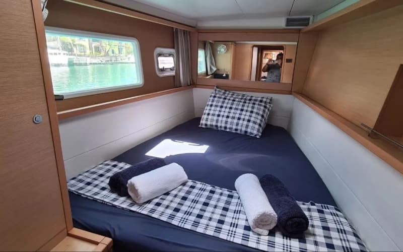 Двухместная каюта Лайнера LAGOON 450