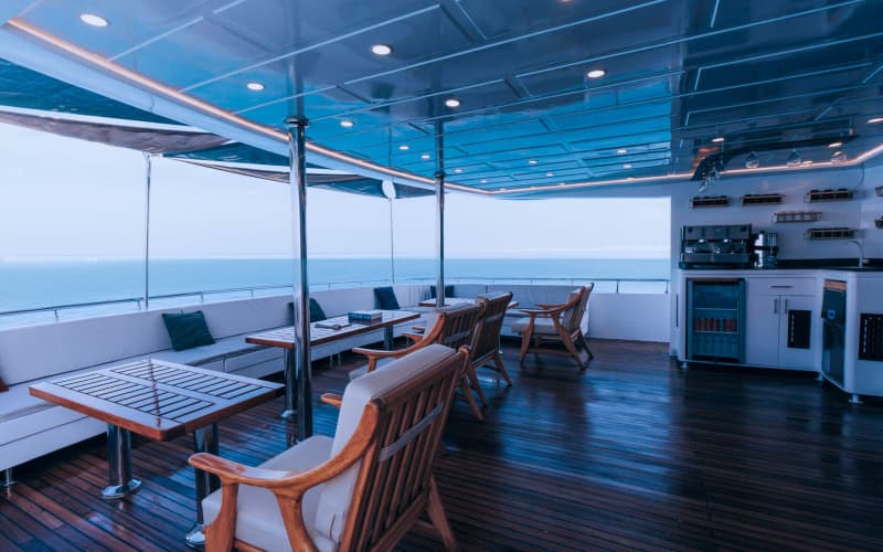 Зона отдыха Лайнера HIGH WAVE