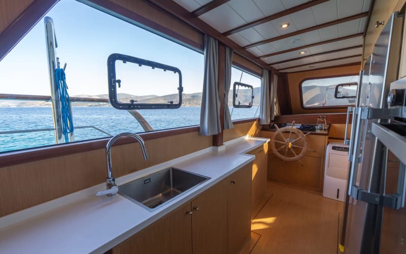 Кухня  Лайнера Giulia