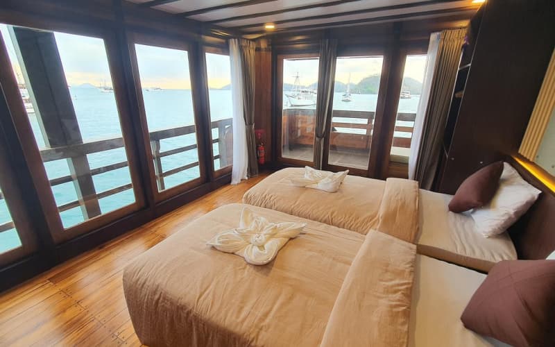 Двухместная каюта Лайнера Majestic Voyager