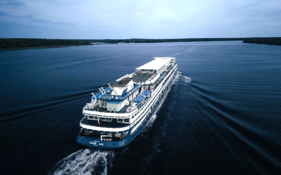 Тихий Дон - теплоход с лифтом