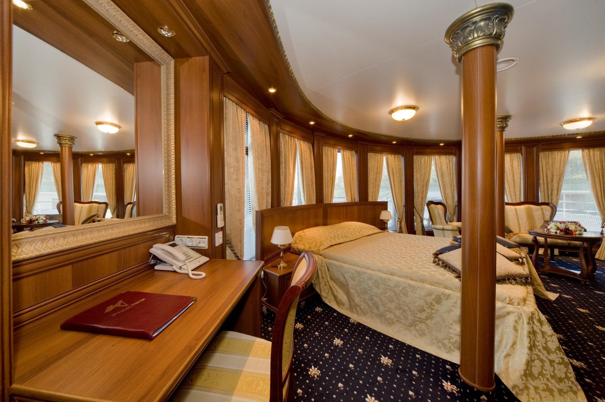 Картинка круиза