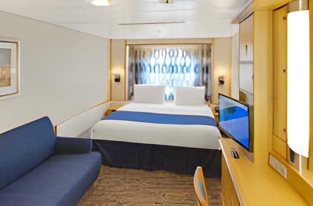 С окном Ocean View Guaranteed Stateroom (YO)