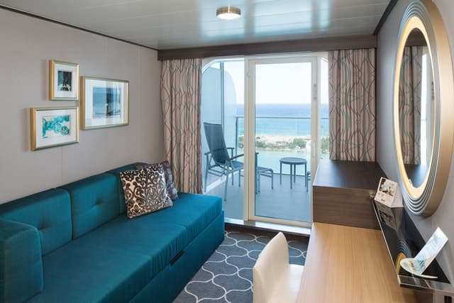 С балконом Superior Ocean View Stateroom with Lardge Balcony (2C)