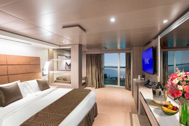 Сьют Deluxe Yacht Club (YC1)