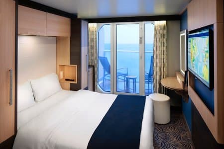 С балконом Superior Ocean View Stateroom with Balcony (4D)