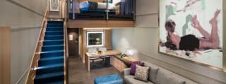 Сьют Crown Loft Suite with Balcony (L1)