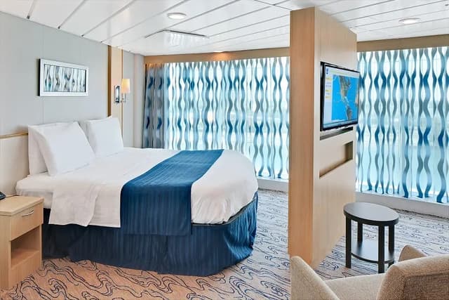 Сьют Ocean View Panoramic Suite (No Balcony) (VP)