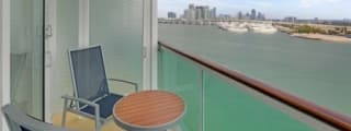 С балконом Spacious Ocean View Balcony (2B)