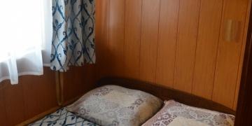 Двухместная каюта с двуспальной кроватью и доп местом Теплохода Н.В. Гоголь
